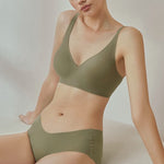 Load image into Gallery viewer, Fleur Seamless Bra &amp; Bottom Set

